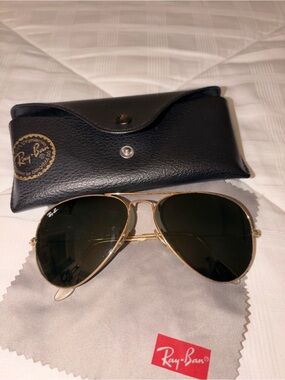 Ray-Ban Aviator Sunglasses